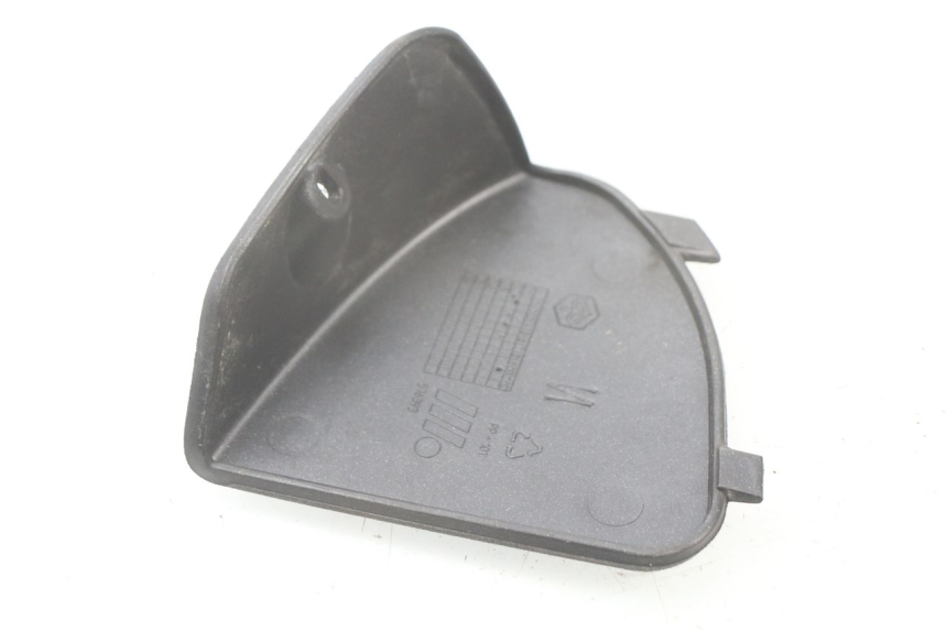 photo de TAPA FRONTAL  PIAGGIO BEVERLY 125 (1998 - 2005)