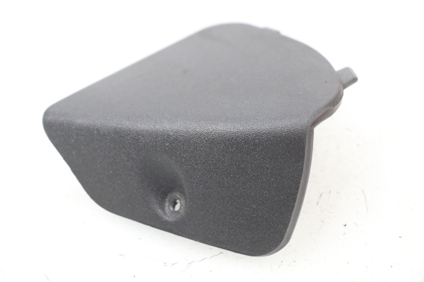 photo de TAPA FRONTAL  PIAGGIO BEVERLY 125 (1998 - 2005)