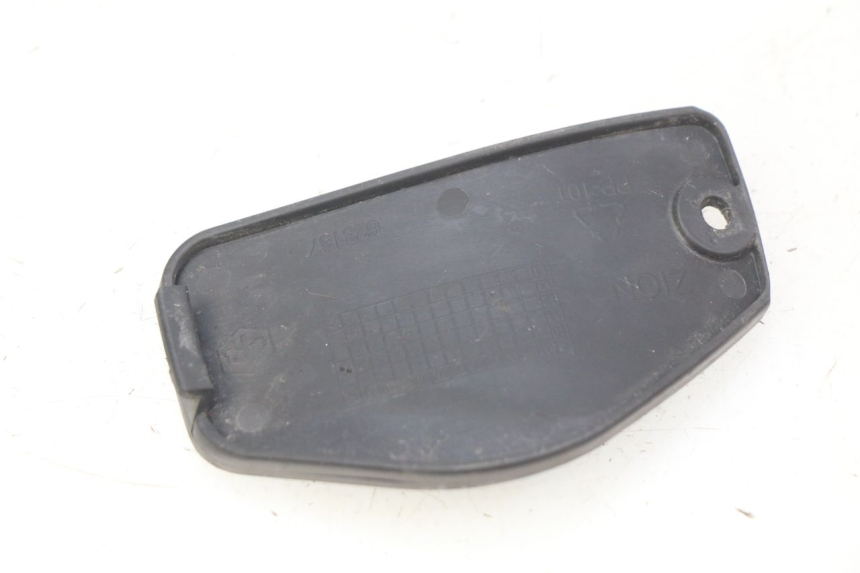 photo de TAPA DE INSPECCIÓN DELANTERA PIAGGIO MP3 LT 300 (2010 - 2016)