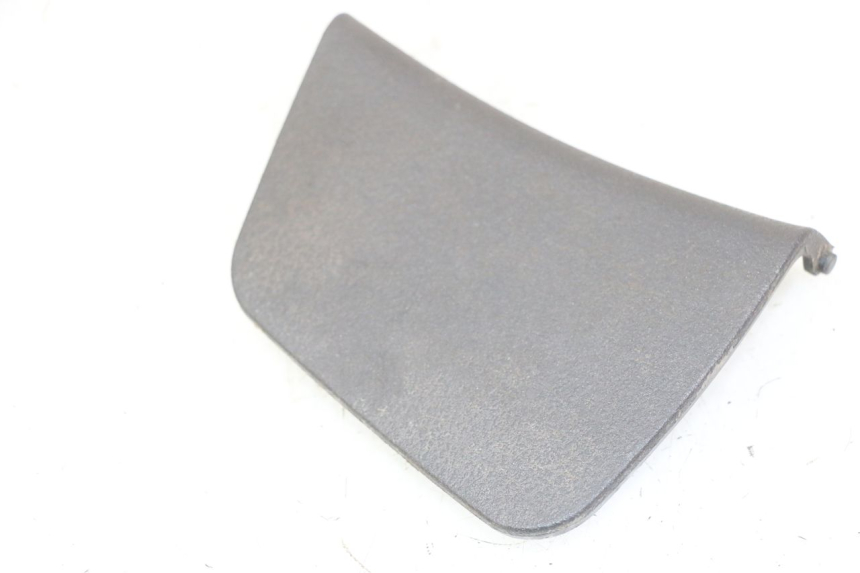 photo de TAPA DE INSPECCIÓN DELANTERA PIAGGIO X8 125 (2004 - 2007)