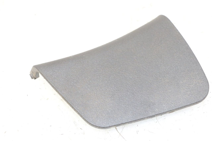 photo de TAPA DE INSPECCIÓN DELANTERA PIAGGIO X8 125 (2004 - 2007)