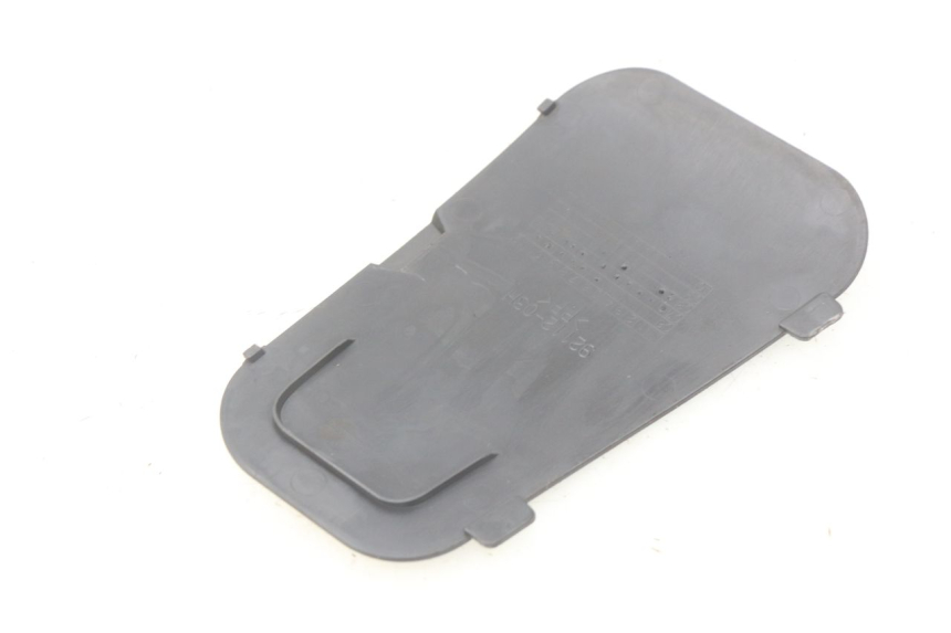 photo de TAPA DE INSPECCIÓN DELANTERA SUZUKI BURGMAN 125 (2007 - 2014)