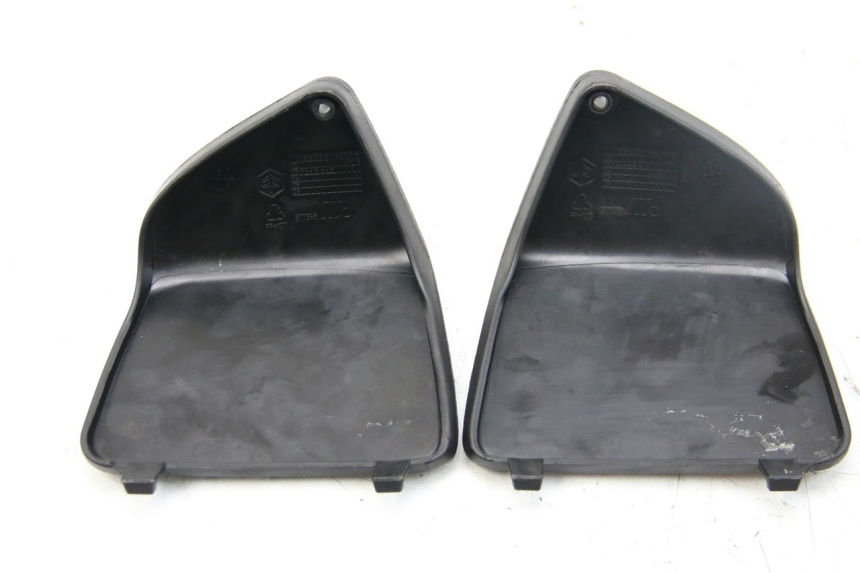 photo de TAPA DE INSPECCIÓN DELANTERA PIAGGIO VESPA GRANTURISMO 125 (2003 - 2007)