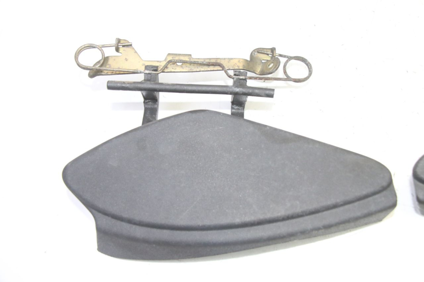 photo de TAPA DE INSPECCIÓN DELANTERA PIAGGIO X9 EVOLUTION 125 (2003 - 2007)