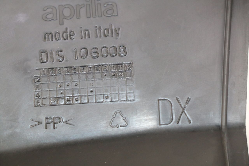 photo de TAPA DE INSPECCIÓN DERECHA APRILIA ATLANTIC 125 (2003 - 2009)