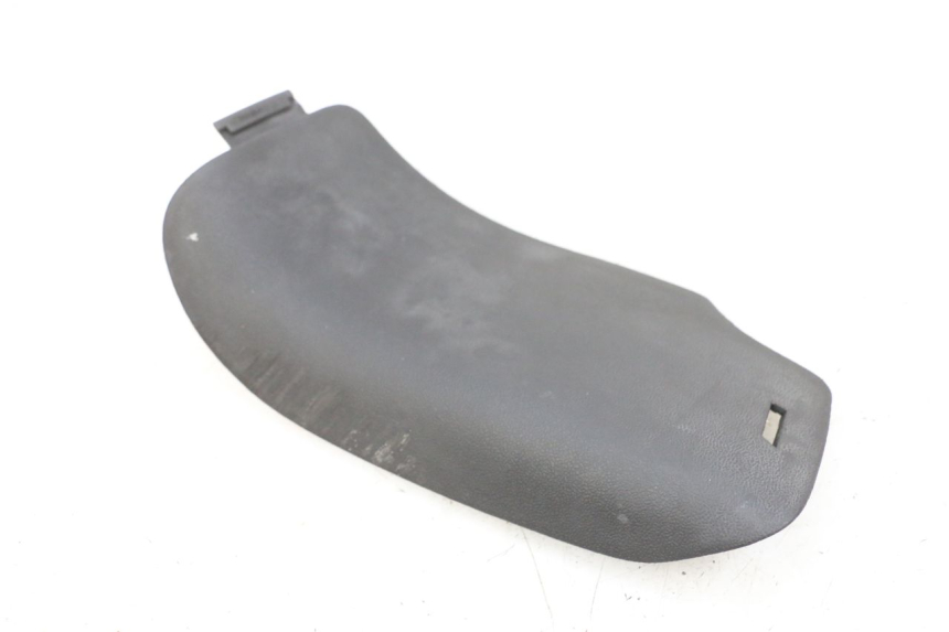 photo de TAPA DE INSPECCIÓN DERECHA PEUGEOT ELYSEO 125 (1999 - 2004) - Vista principal