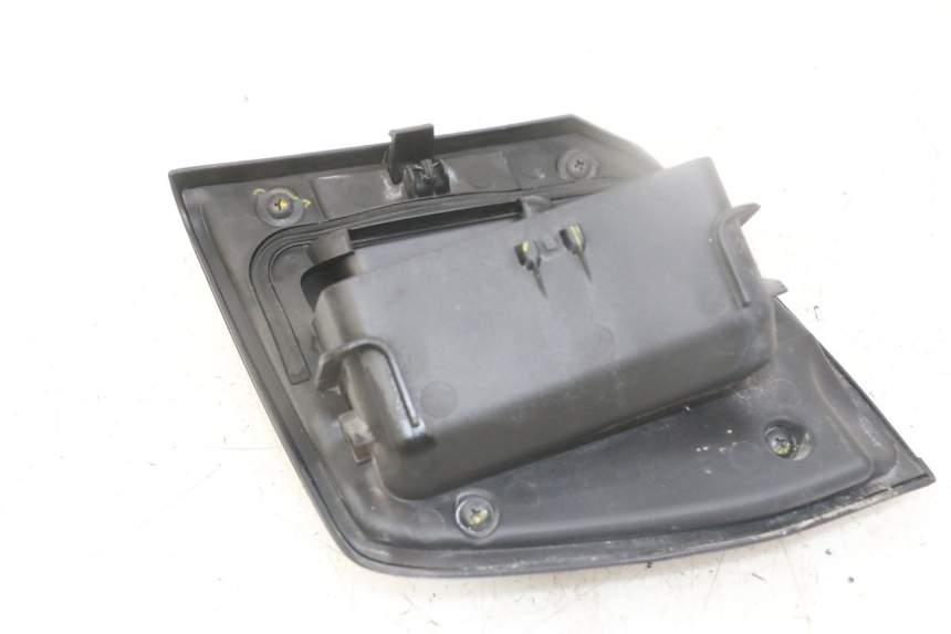 photo de TAPA DERECHA HONDA FORZA ABS 300 (2013 - 2019)