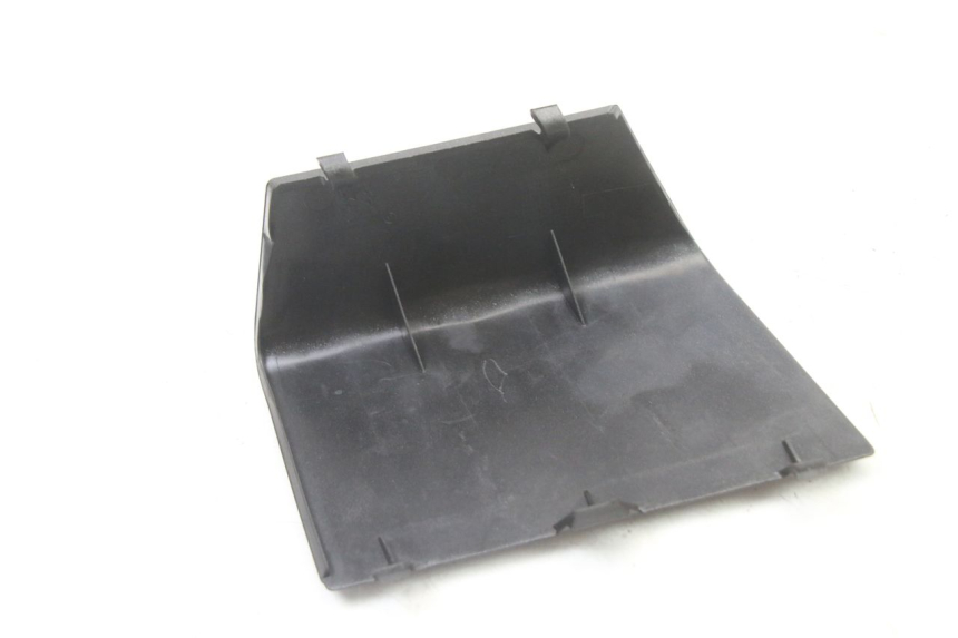 photo de TAPA DERECHA PEUGEOT SATELIS 125 (2013 - 2018)