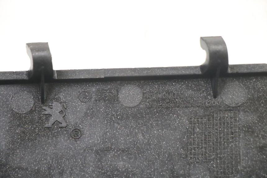 photo de TAPA DERECHA PEUGEOT SATELIS 125 (2013 - 2018)