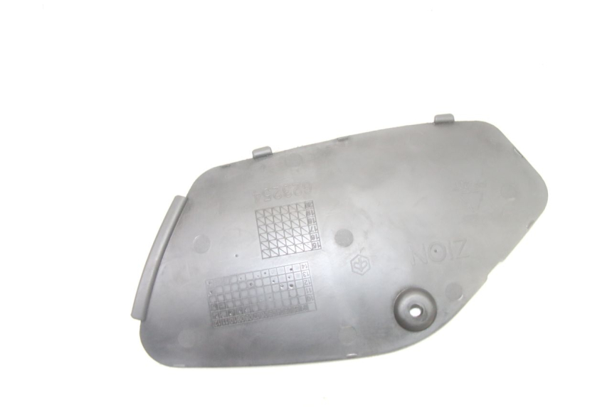 photo de TAPA DERECHA PIAGGIO MP3 500 (2014 - 2016)