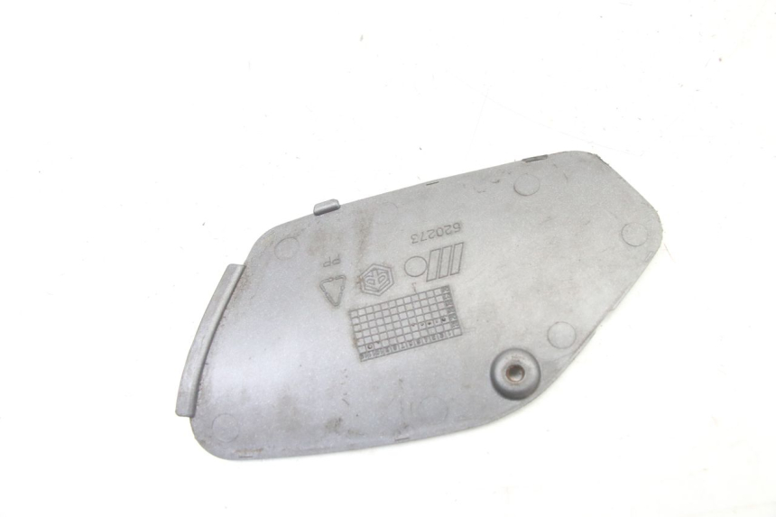 photo de TAPA DE INSPECCIÓN DERECHA PIAGGIO X8 125 (2004 - 2007)