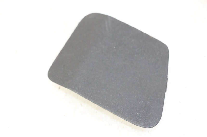 photo de TAPA DERECHA PEUGEOT SATELIS 125 (2013 - 2018)