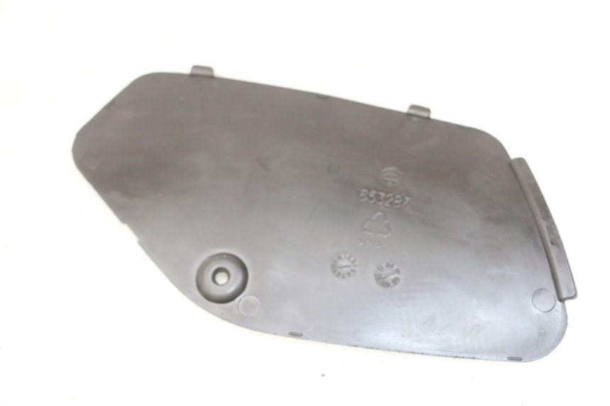 photo de TAPA DE INSPECCIÓN IZQUIERDA PIAGGIO MP3 LT 300 (2010 - 2016)