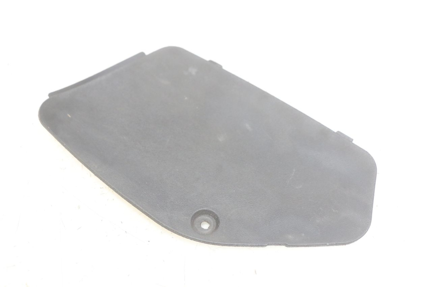 photo de TAPA DE INSPECCIÓN IZQUIERDA PIAGGIO XEVO - X EVO 125 (2007 - 2016)