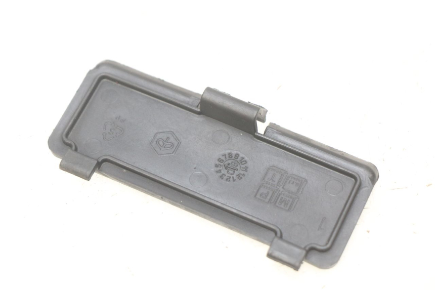 photo de TAPA DE INSPECCIÓN PIAGGIO MP3 LT 400 (2007 - 2012)