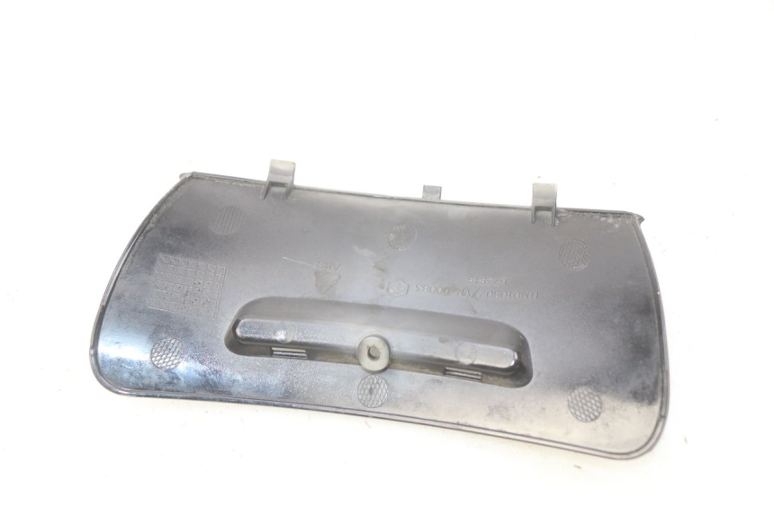 photo de TAPA DE INSPECCIÓN PIAGGIO VESPA PRIMAVERA 2T 50 (2013 - 2018)