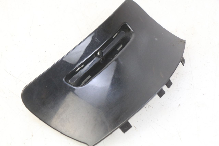 photo de TAPA DE INSPECCIÓN PIAGGIO VESPA PRIMAVERA 2T 50 (2013 - 2018)