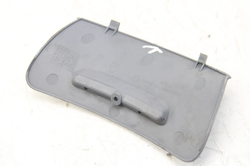 photo de TAPA DE INSPECCIÓN PIAGGIO VESPA SPRINT 2T 50 (2014 - 2018)