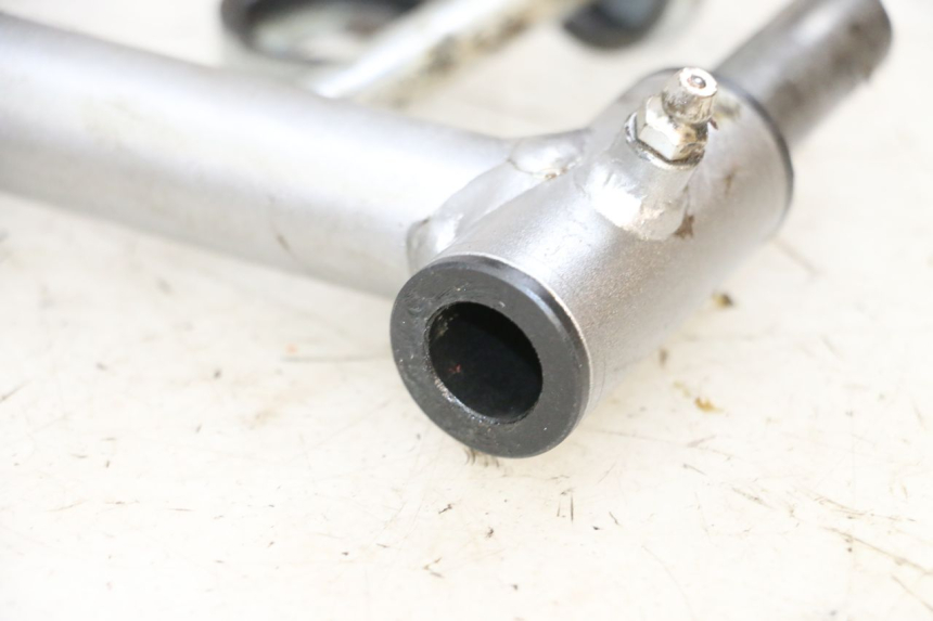 photo de BRAZO OSCILANTE DELANTERO YAMAHA YFM R RAPTOR 250 (2008 - 2014) - Marcados y referencias originales