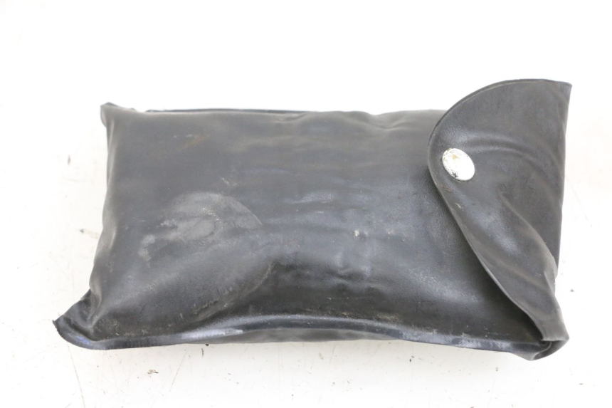 photo de JUEGO HERRAMIENTAS SUZUKI DL V STROM 1000 (2002 - 2007) - Zoom estado de uso