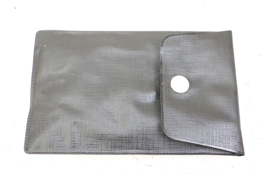 photo de JUEGO HERRAMIENTAS HONDA FES S-WING SWING ABS 125 (2007 - 2015)