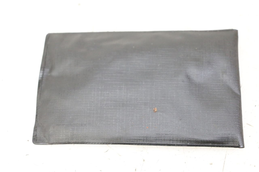 photo de JUEGO HERRAMIENTAS HONDA FES S-WING SWING ABS 125 (2007 - 2015)