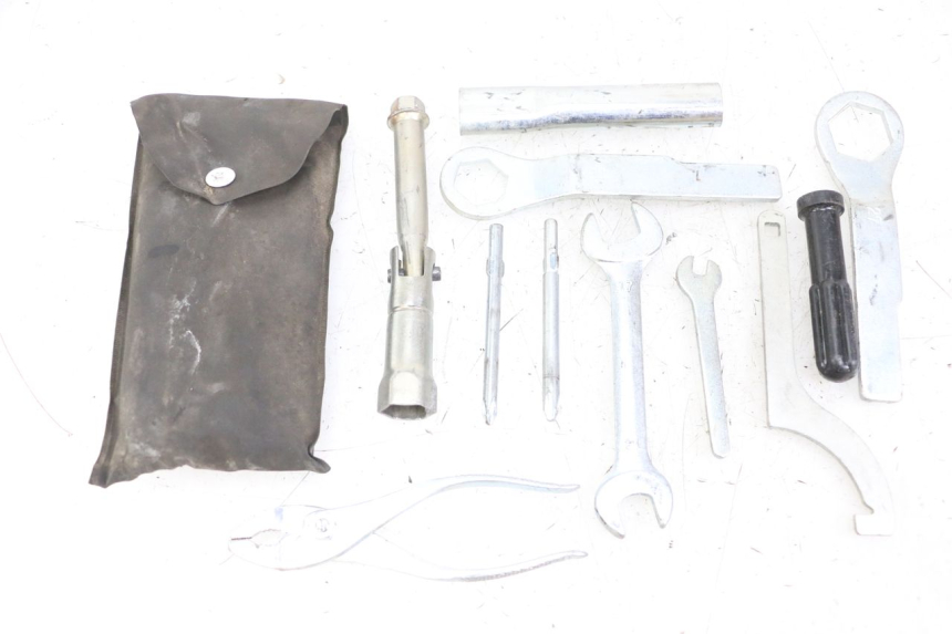 photo de KIT DE HERRAMIENTAS KAWASAKI ZR7 ZR-7 S 750 (1999 - 2004)