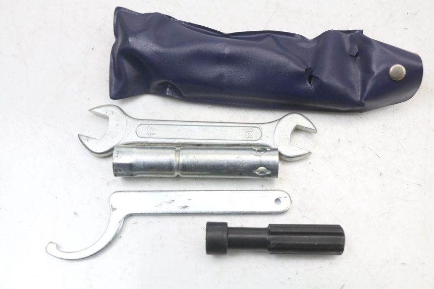 photo de Kit de herramientas KYMCO DINK STREET ABS 125 (2011 - 2018)