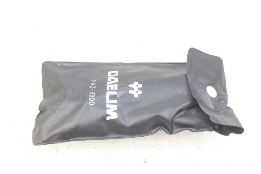 photo de KIT DE HERRAMIENTAS DAELIM S3 125 (2010 - 2017)