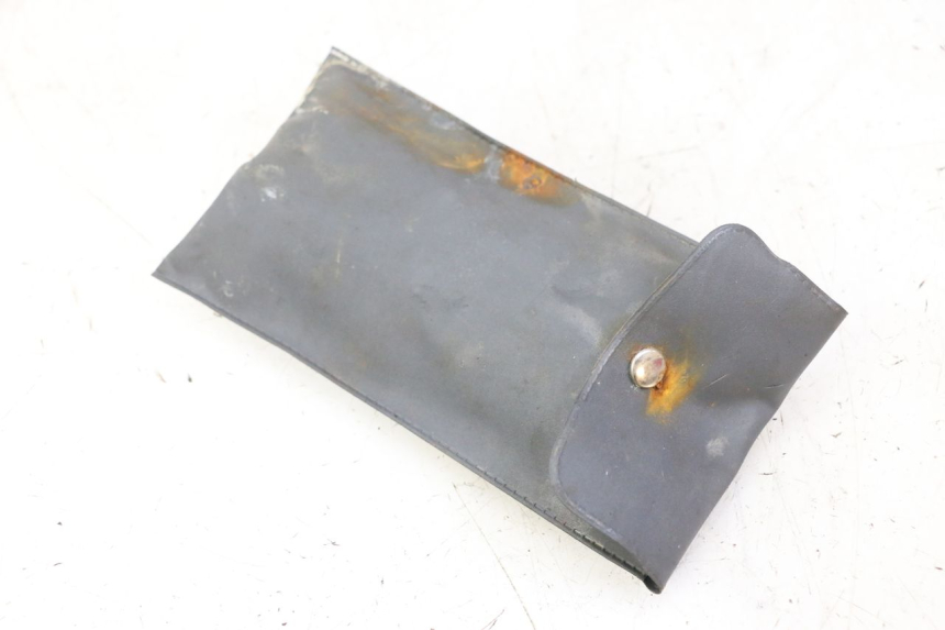 photo de KIT DE HERRAMIENTAS HONDA SCV LEAD 100 (2003 - 2007)