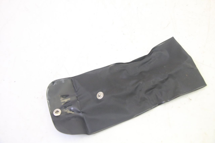 photo de JUEGO HERRAMIENTAS YAMAHA TRICITY 300 (2020 - 2024) - Zoom estado de uso