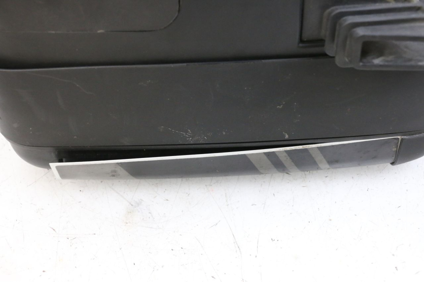 photo de MALETA DERECHA BMW R GS 1250 (2021 - 2024) - Primer plano de alta resolución