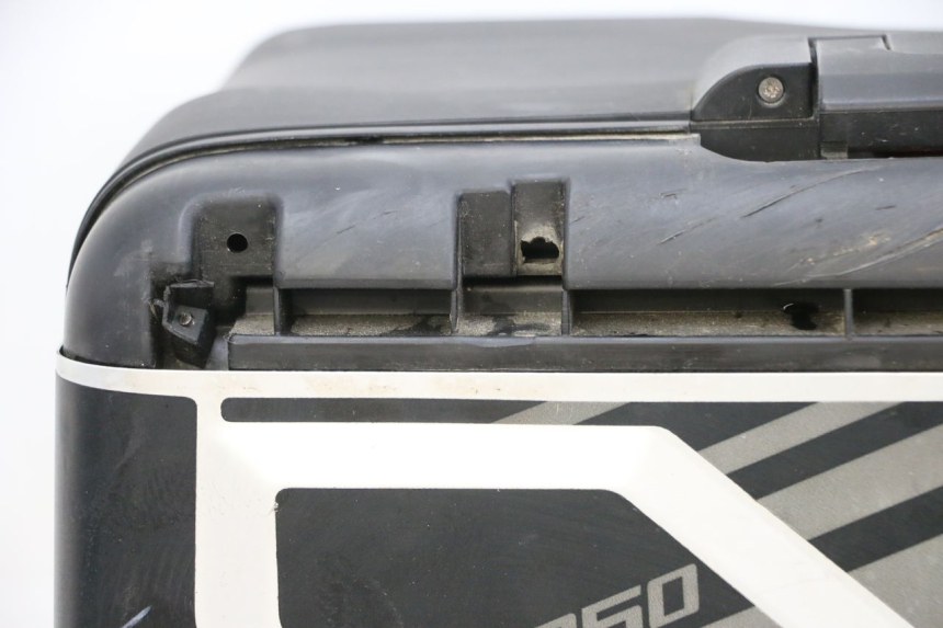 photo de MALETA DERECHA BMW R GS 1250 (2021 - 2024) - Marcados y referencias originales