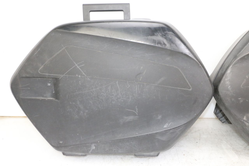 photo de MALETA YAMAHA TDM ABS 900 (2002 - 2014)