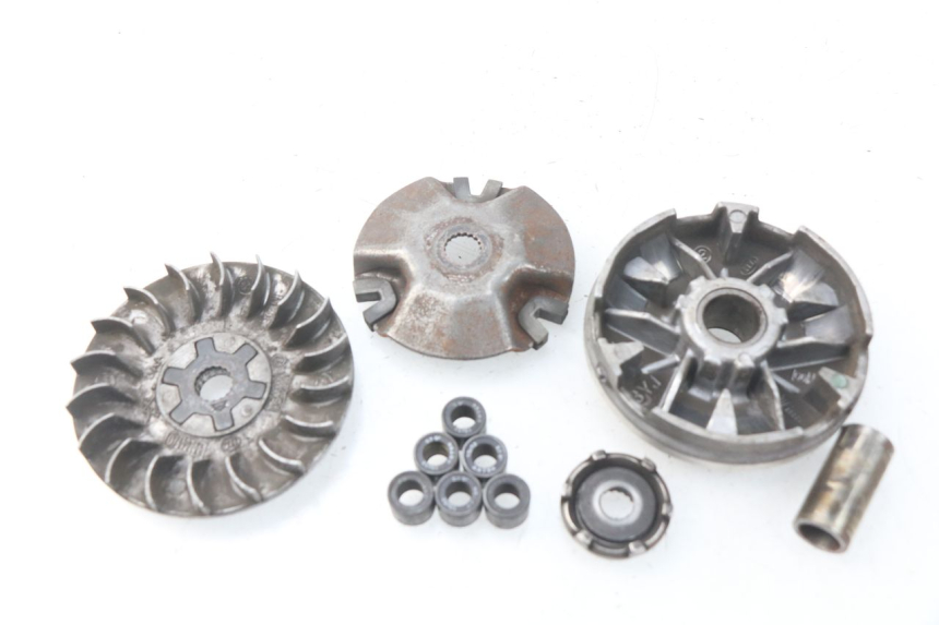 photo de VARIADOR MBK BOOSTER SPIRIT 50 (2004 - 2017) - Vista principal