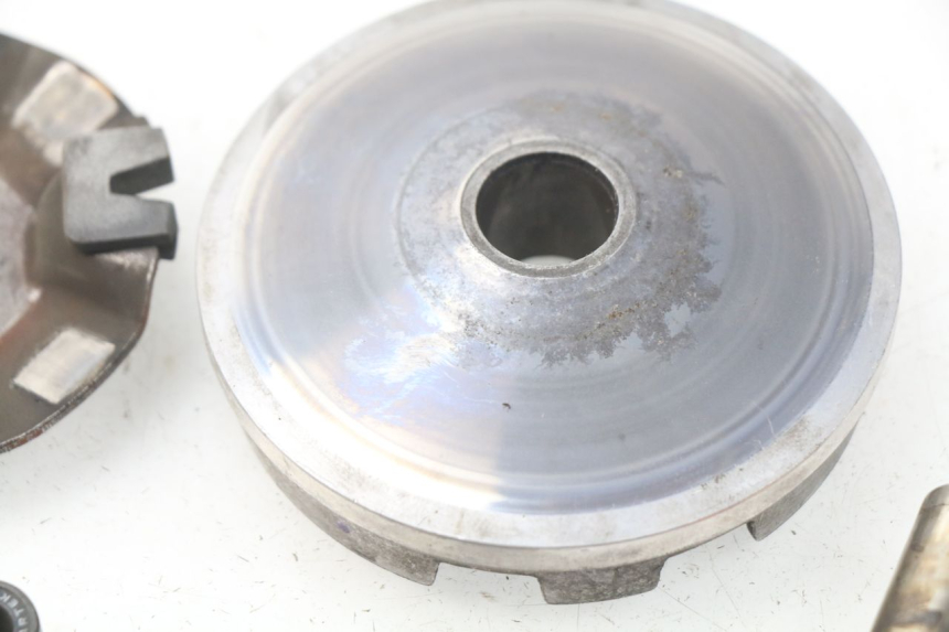 photo de VARIADOR MBK BOOSTER SPIRIT 50 (2004 - 2017) - Primer plano técnico