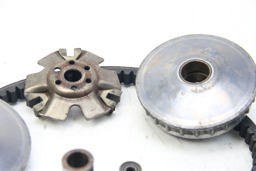 photo de VARIADOR BMW C1 125 (2000 - 2003) - Detalles de los puntos de fijación