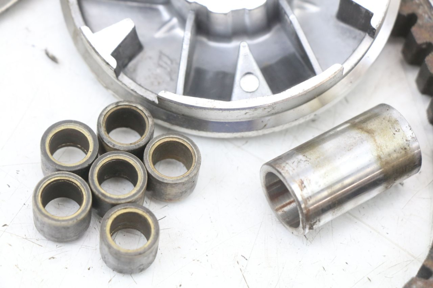 photo de VARIADOR TNT MOTOR GRIDO 2T 50 (2010 - 2019) - Primer plano técnico