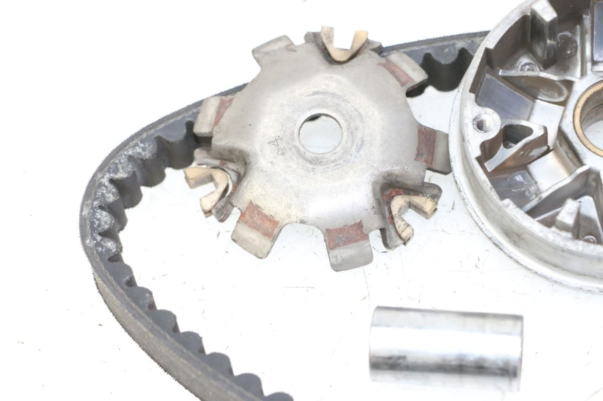 photo de VARIADOR PEUGEOT KISBEE 2T 50 (2010 - 2017)