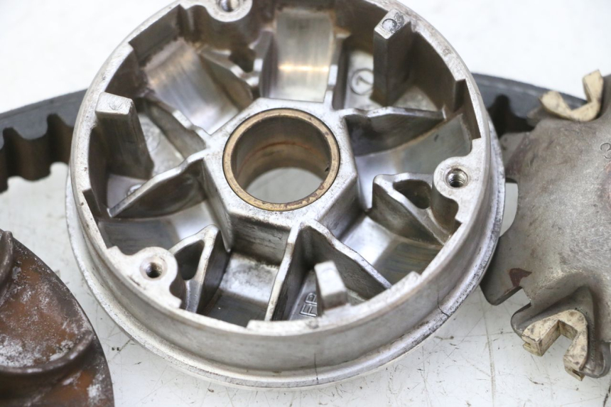 photo de VARIADOR PEUGEOT KISBEE 2T 50 (2010 - 2017)