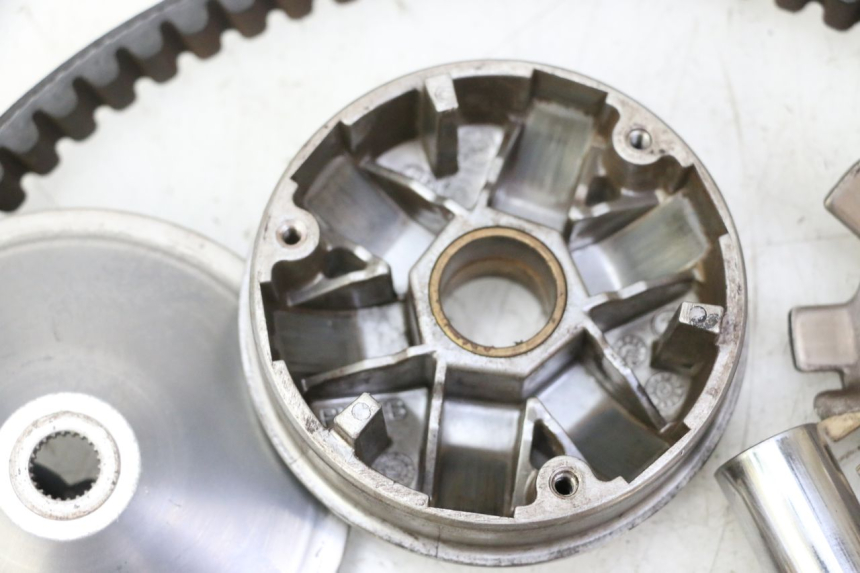 photo de VARIADOR PEUGEOT KISBEE 2T 50 (2010 - 2017)