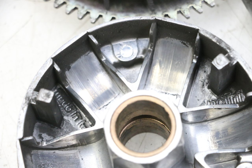 photo de VARIADOR PIAGGIO NEW TYPHOON 50 (2018 - 2021) - Primer plano de alta resolución