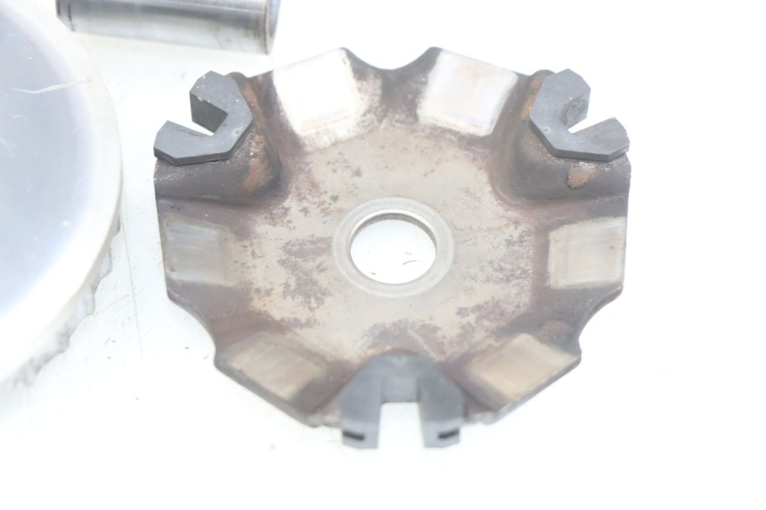 photo de VARIADOR HONDA NHX LEAD 110 (2008 - 2010) - Detalles de los puntos de fijación