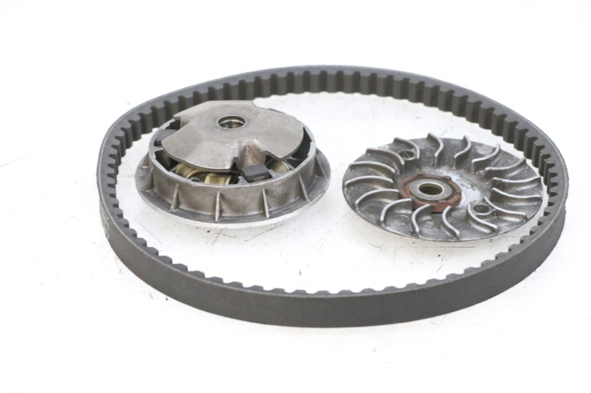 photo de VARIADOR SYM ORBIT III 3 4T 50 (2021 - 2025) - Zoom estado de uso