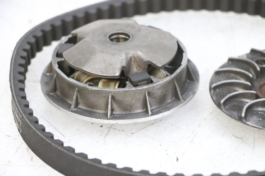 photo de VARIADOR SYM ORBIT III 3 4T 50 (2021 - 2025) - Otra perspectiva