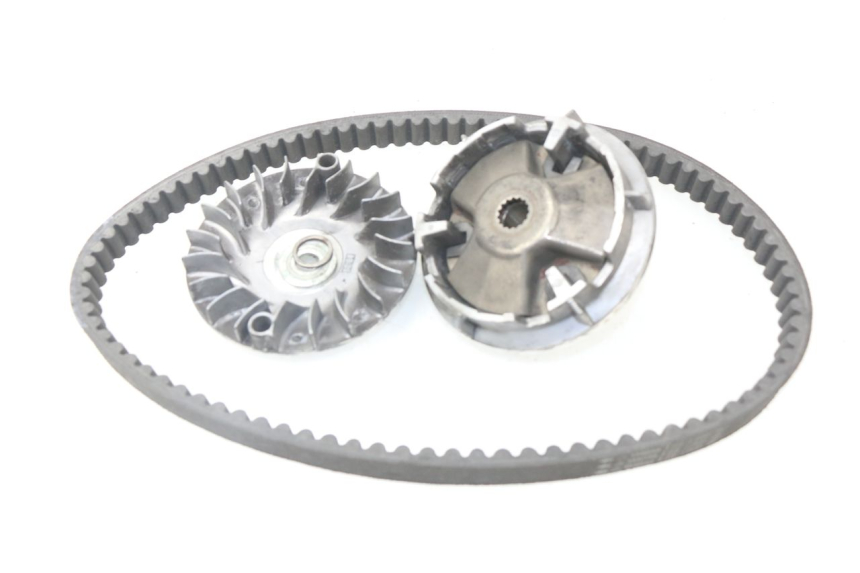 photo de VARIADOR YAMAHA XMAX X-MAX ABS 125 (2014 - 2016) - Detalle de la pieza