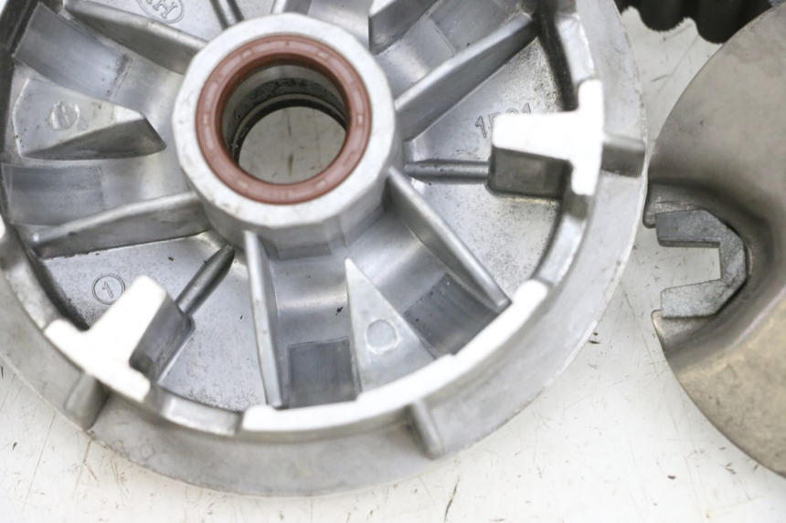 photo de VARIADOR YAMAHA XMAX X-MAX 125 (2006 - 2009) - Foto de producto adicional