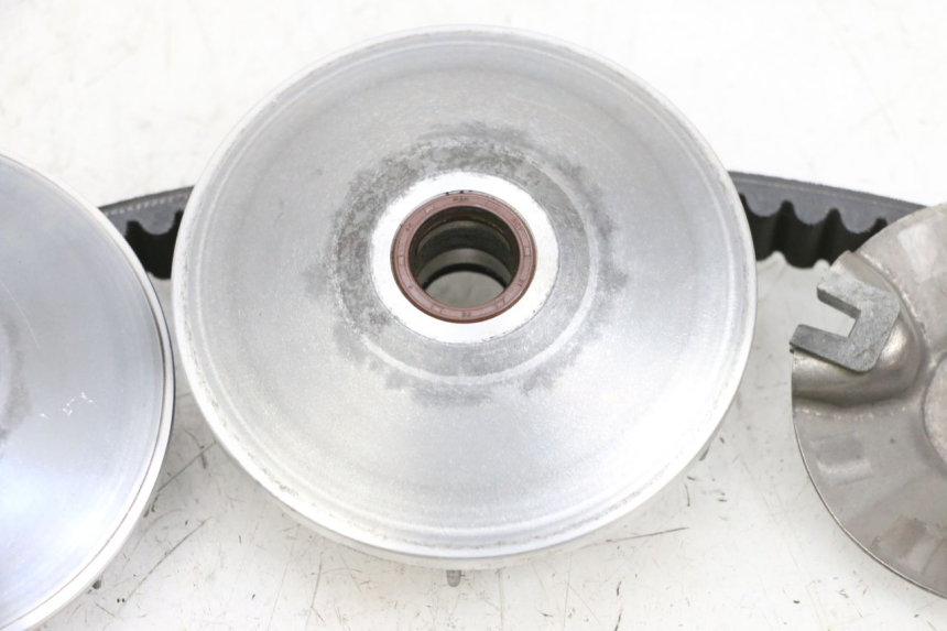 photo de VARIADOR YAMAHA XMAX X-MAX 125 (2006 - 2009) - Estado de la superficie y material