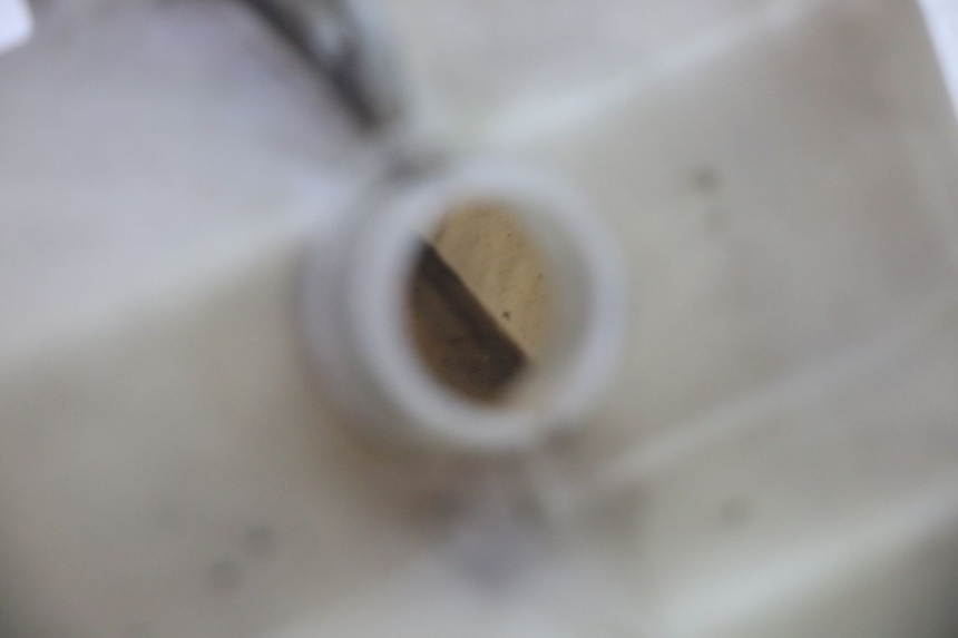 photo de BOTELLA EXPANSION KAWASAKI GPZ RX 1000 (1986 - 1988) - Otra perspectiva