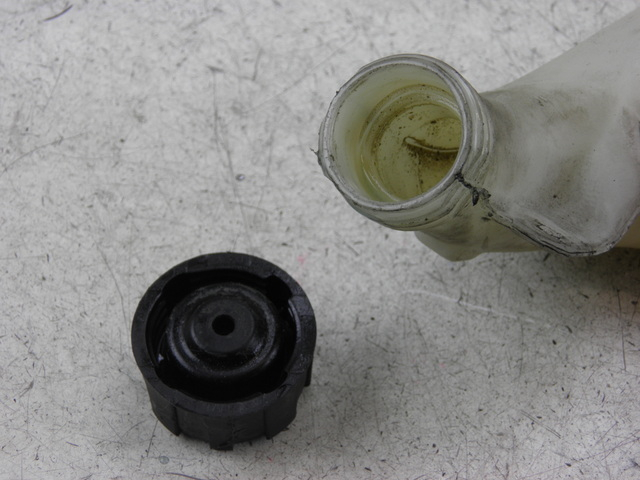 photo de BOTELLA EXPANSION PIAGGIO MP3 LT 300 (2010 - 2016)